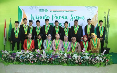Wisuda Purna Siswa Kelas XII MANU Lasem Tahun Pelajaran 2023/2024